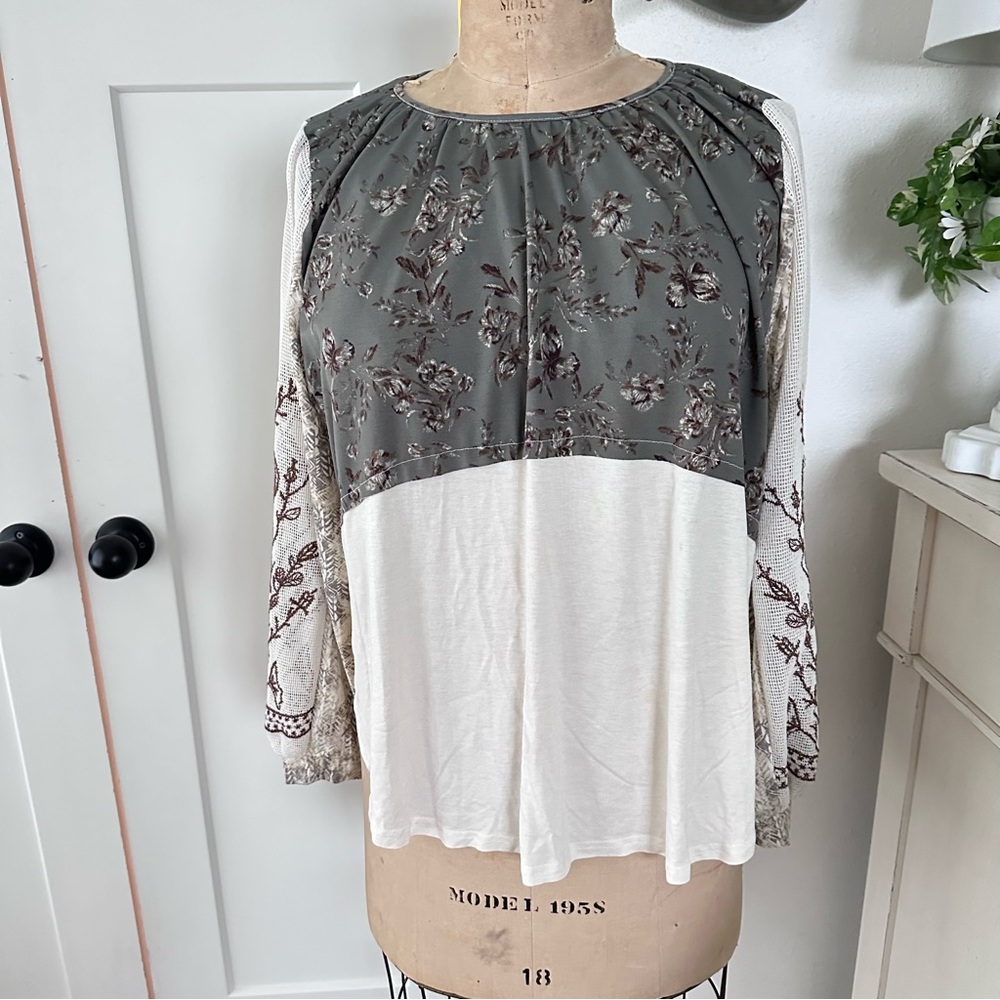 Gimmicks Floral Patchwork Long Sleeve Floral Tunic Top L - Picture 2 of 9